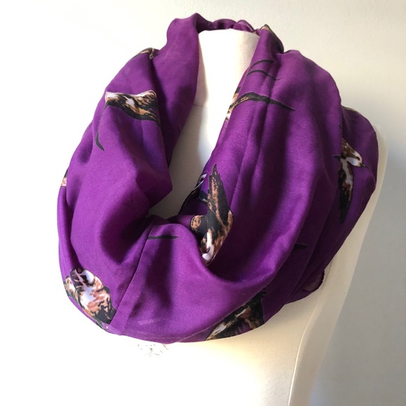 ASOS Free Like A Bird Infinity Scarf - Picture 1 of 2
